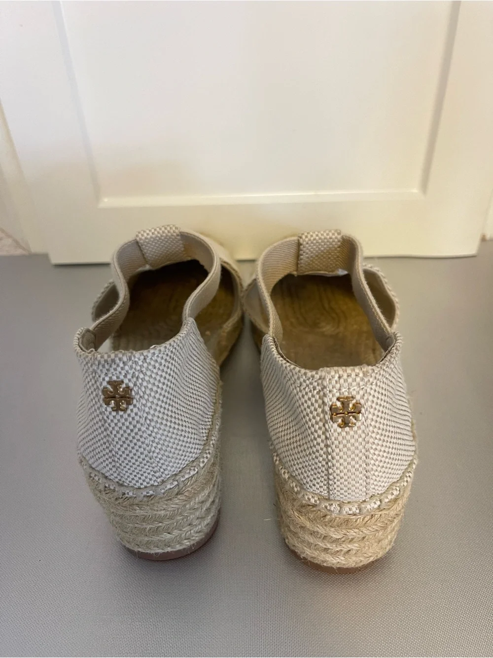 Tory Burch Beige Catalina 3 Espadrille Wedge Sandals Sz 10.5